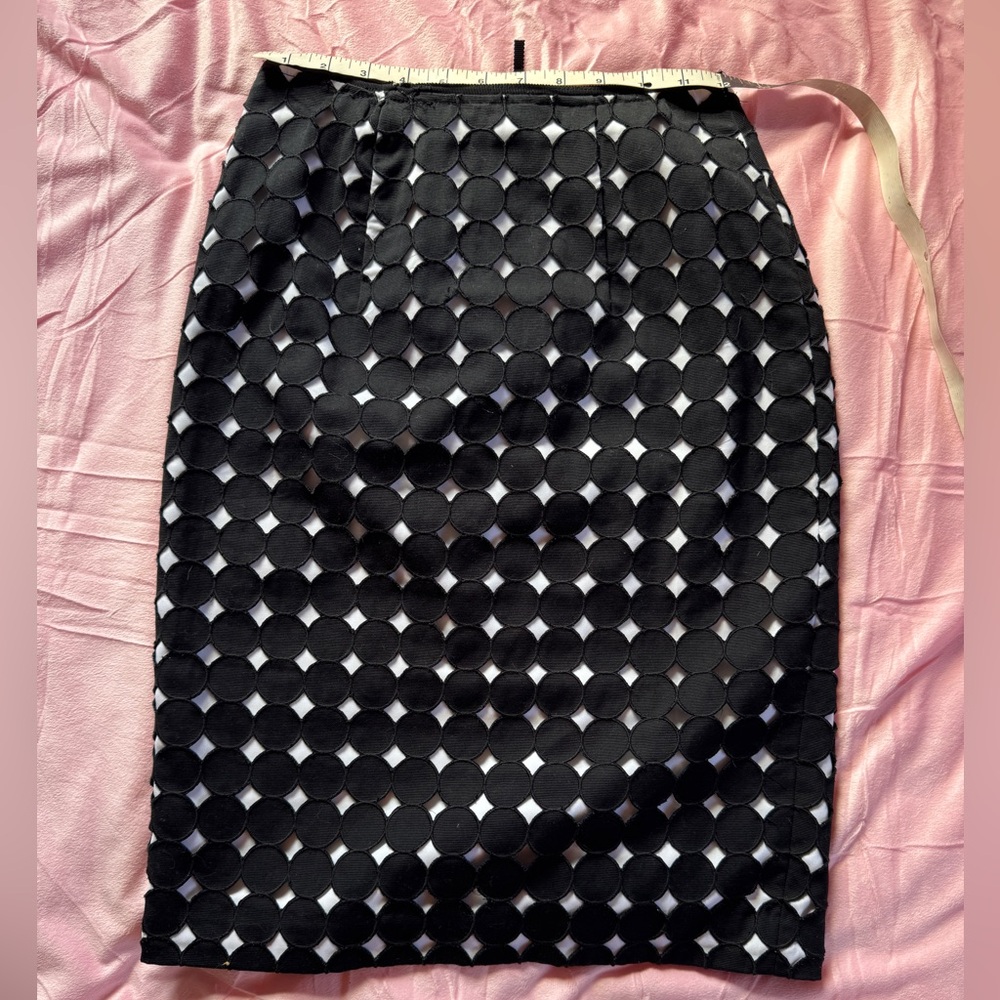 White House Black Market Circle Cut Lace Pencil Skirt